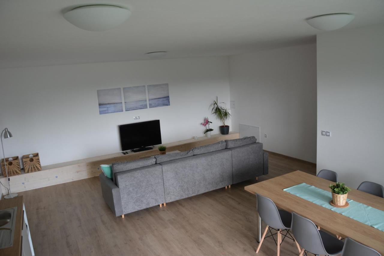 Apartmány Eva Rynešová Lipno nad Vltavou Esterno foto