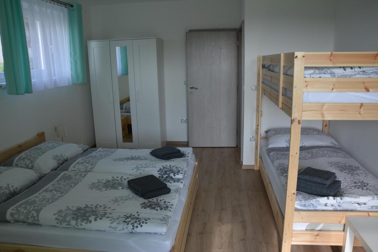 Apartmány Eva Rynešová Lipno nad Vltavou Esterno foto